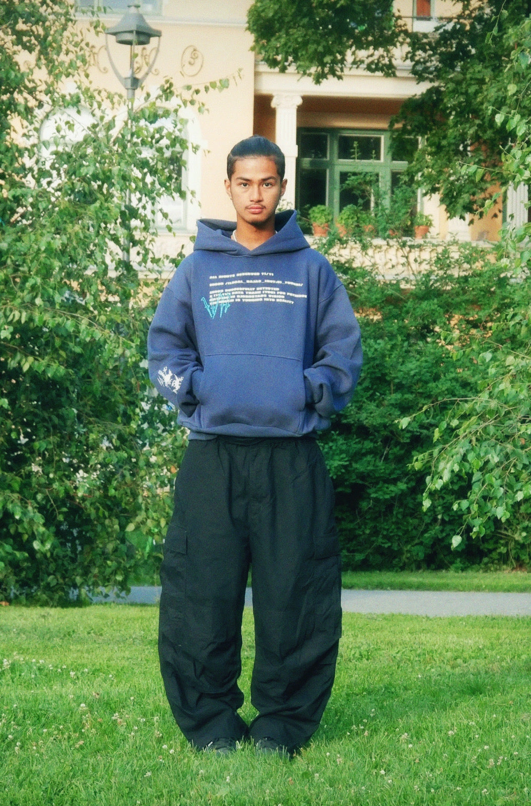 ULTRAHEAVY NAVY – Edvard Bjørnstad ULTRAHEAVY NAVY – Edvard Bjørnstad